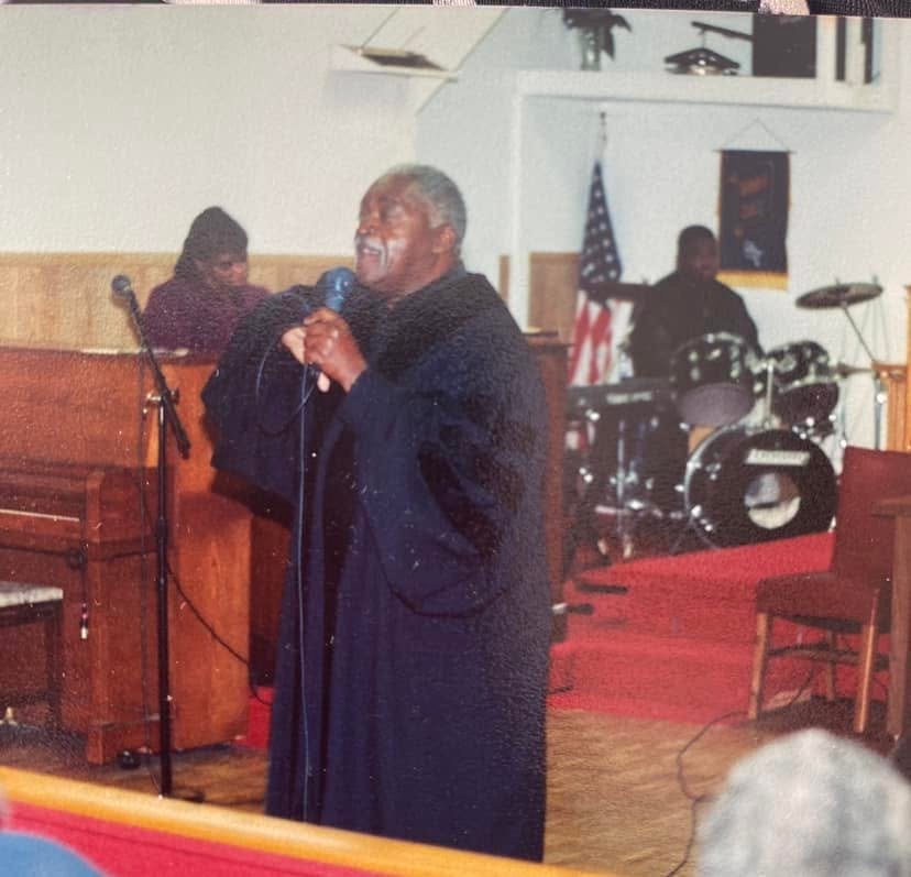 Worship service at Fellowship Evangelistic Church